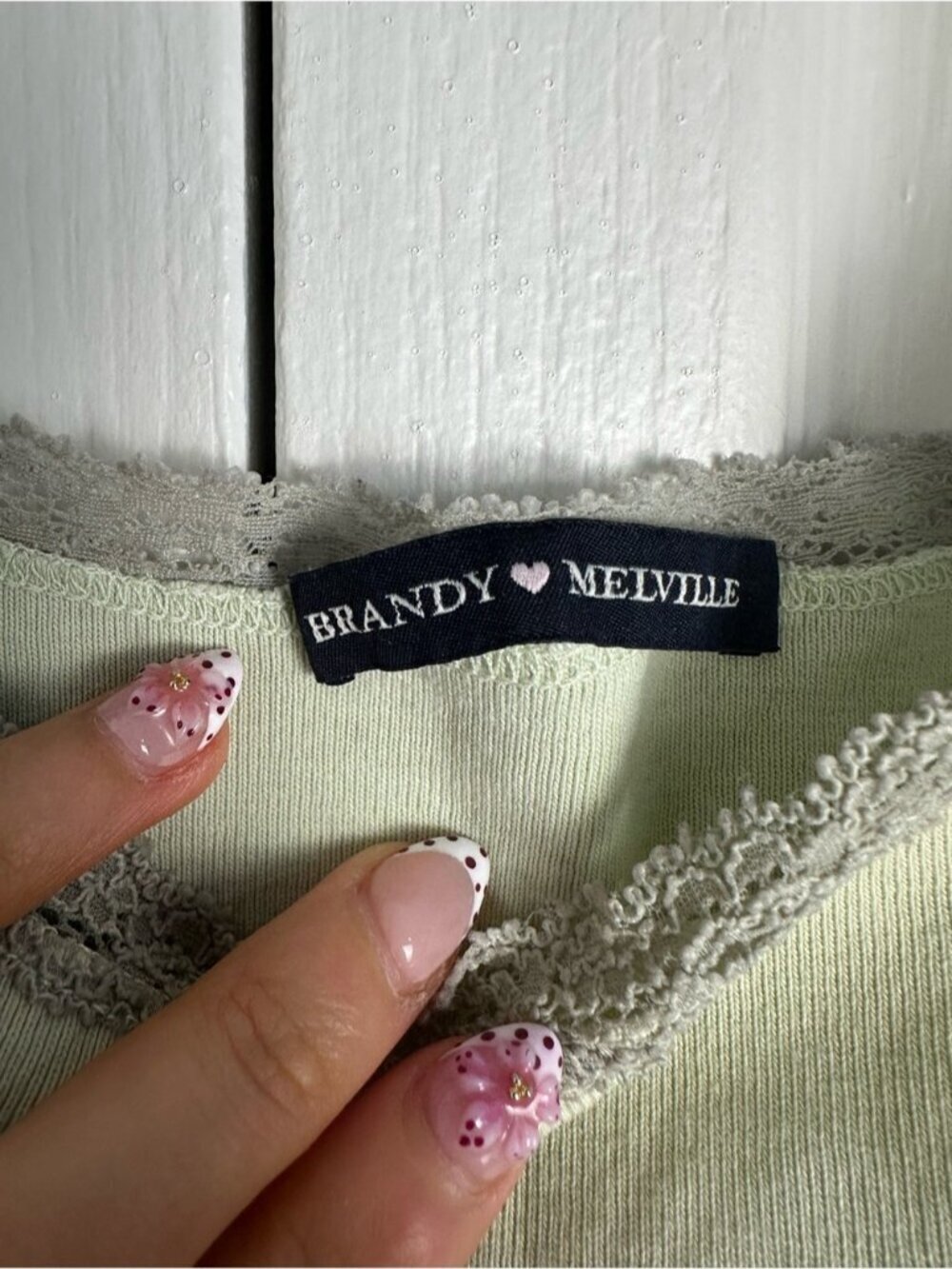 RARE Brandy Melville J. Galt light green ruffle lace trim Skylar crop tank top S - Picture 4 of 4